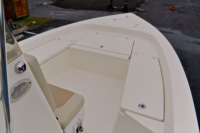 Thumbnail 30 for New 2014 Pathfinder 2200 TRS Bay Boat boat for sale in Vero Beach, FL