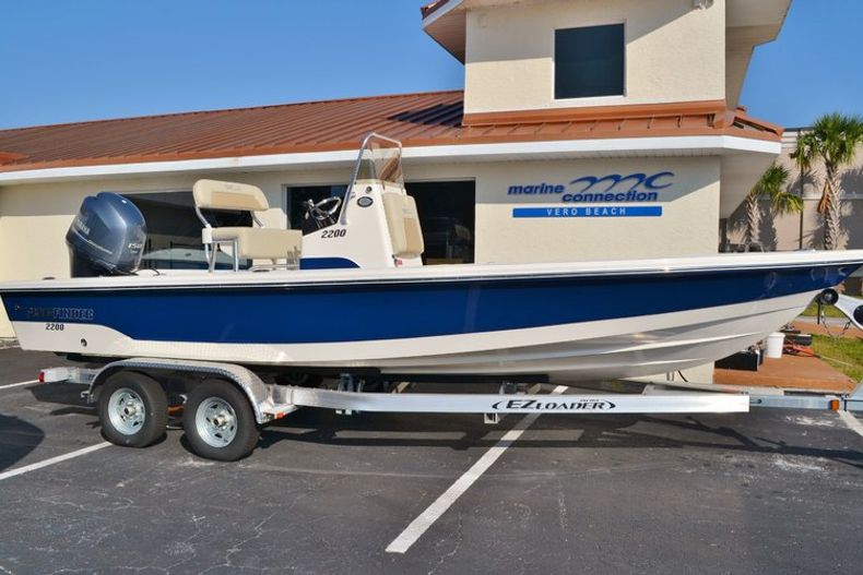 New 2014 Pathfinder 2200 TRS Bay Boat boat for sale in Vero Beach, FL