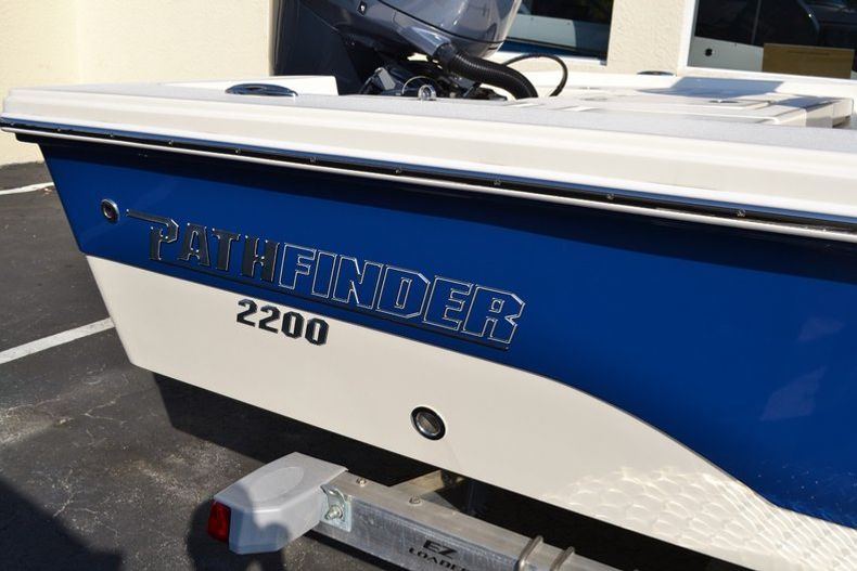 Thumbnail 7 for New 2014 Pathfinder 2200 TRS Bay Boat boat for sale in Vero Beach, FL