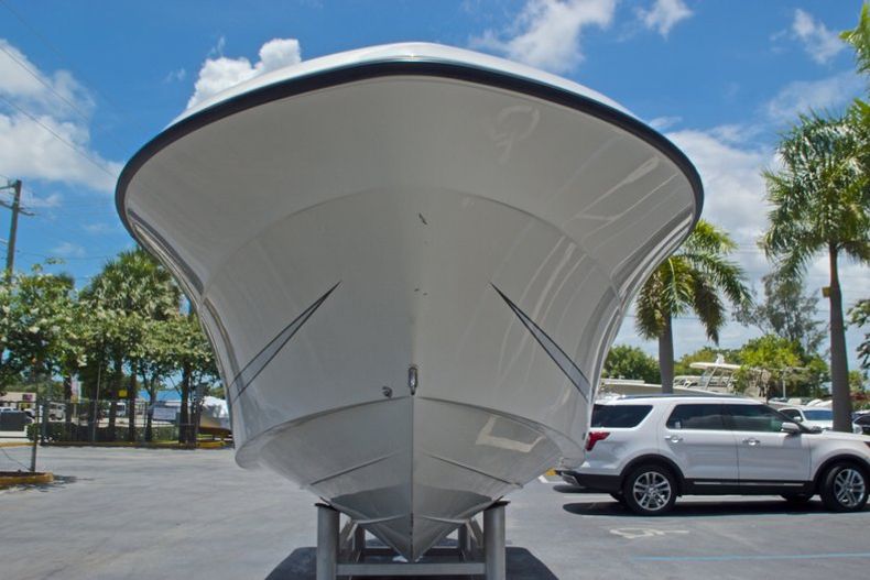 Thumbnail 3 for Used 2008 Hydra-Sports 2500 Vector Center Console boat for sale in West Palm Beach, FL