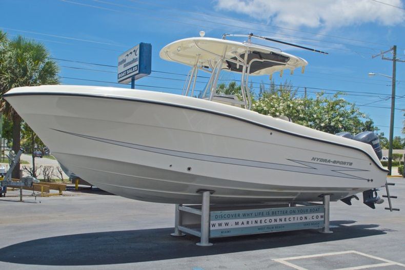 Thumbnail 4 for Used 2008 Hydra-Sports 2500 Vector Center Console boat for sale in West Palm Beach, FL