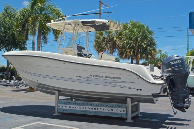 Thumbnail 6 for Used 2008 Hydra-Sports 2500 Vector Center Console boat for sale in West Palm Beach, FL
