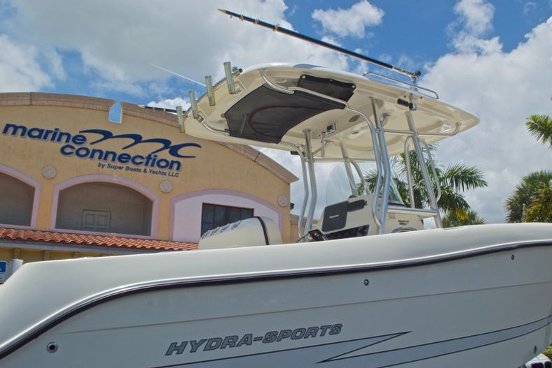 Thumbnail 9 for Used 2008 Hydra-Sports 2500 Vector Center Console boat for sale in West Palm Beach, FL