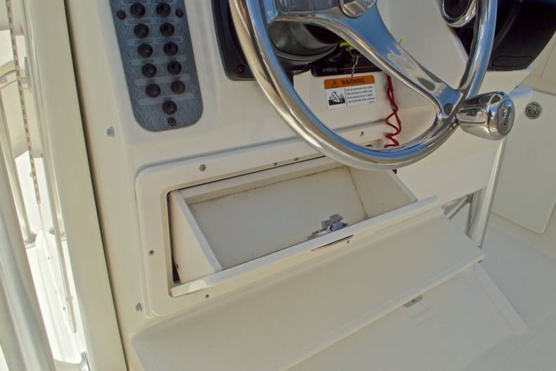 Thumbnail 47 for Used 2008 Hydra-Sports 2500 Vector Center Console boat for sale in West Palm Beach, FL