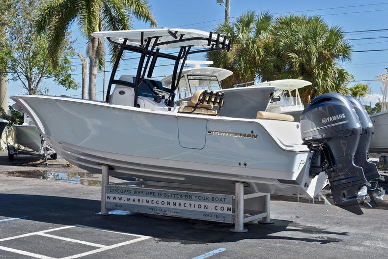 Thumbnail 5 for New 2018 Sportsman Heritage 251 Center Console boat for sale in West Palm Beach, FL