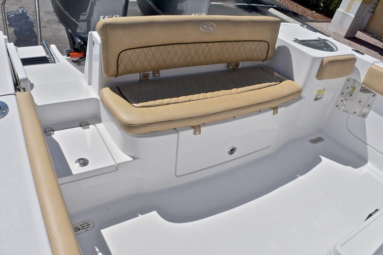 Thumbnail 11 for New 2018 Sportsman Heritage 251 Center Console boat for sale in West Palm Beach, FL