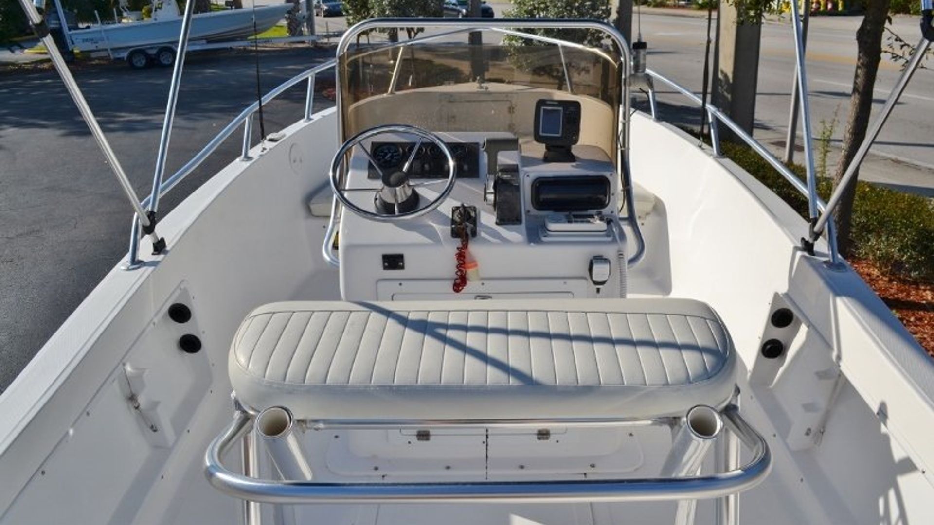 Used 2002 Angler 18 Center Console #0104 image 8