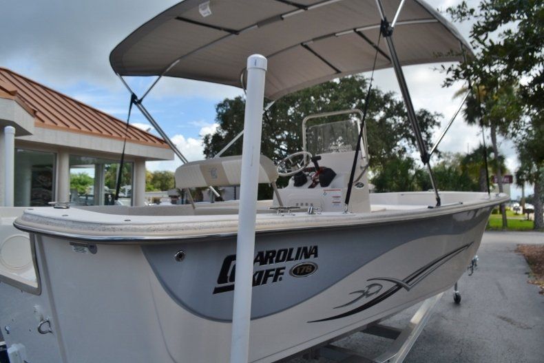 Thumbnail 4 for New 2019 Carolina Skiff 178DLV boat for sale in Vero Beach, FL
