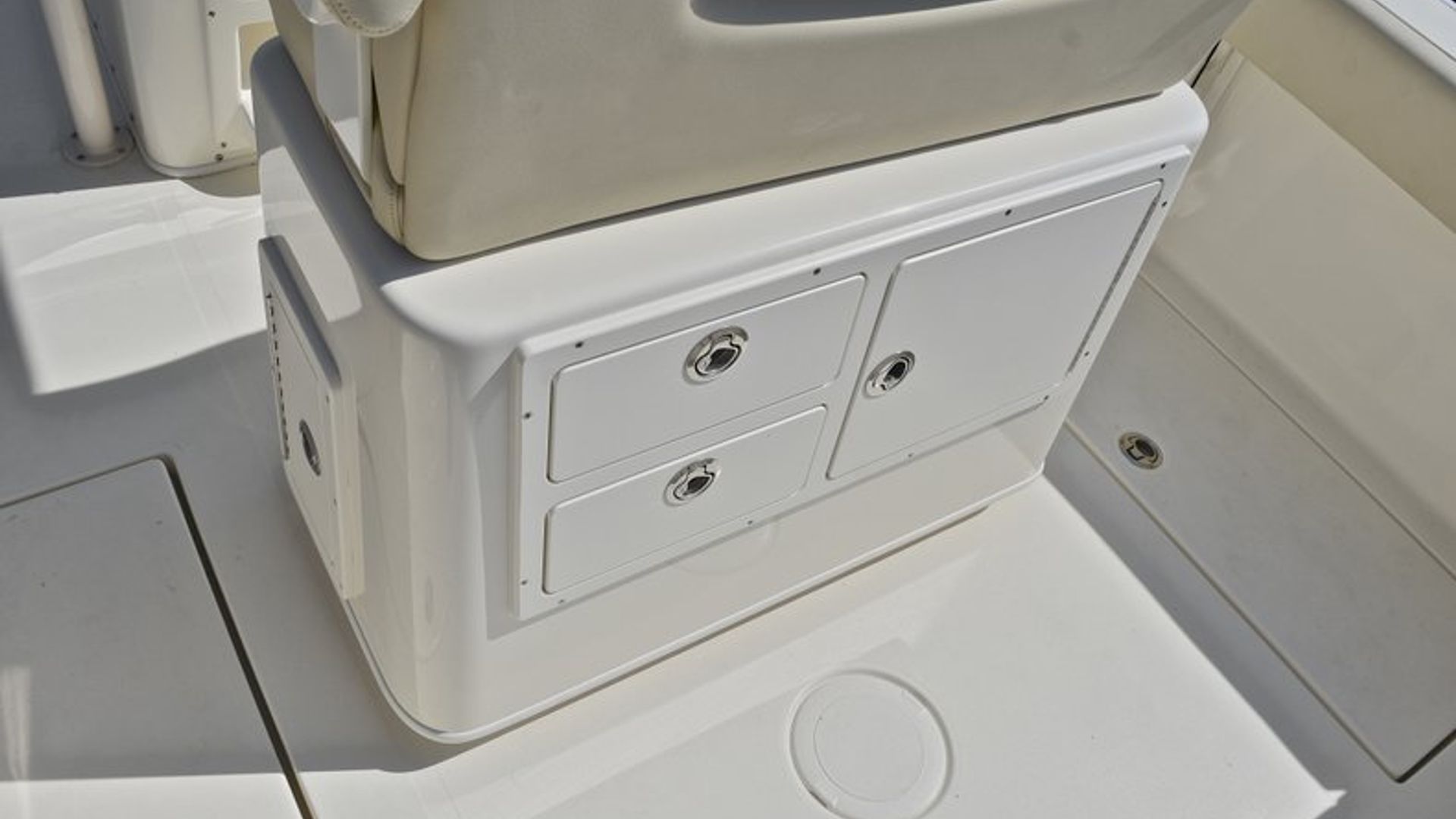 New 2018 Cobia 237 Center Console #P008 image 24