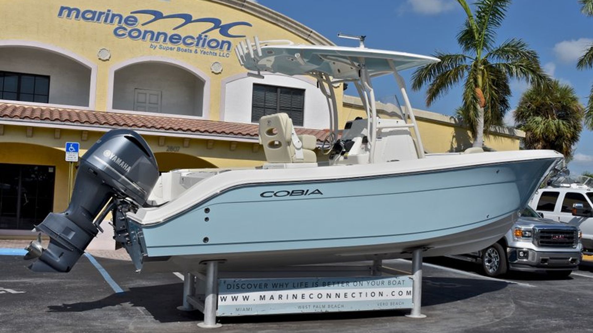 New 2018 Cobia 237 Center Console #P008 image 10