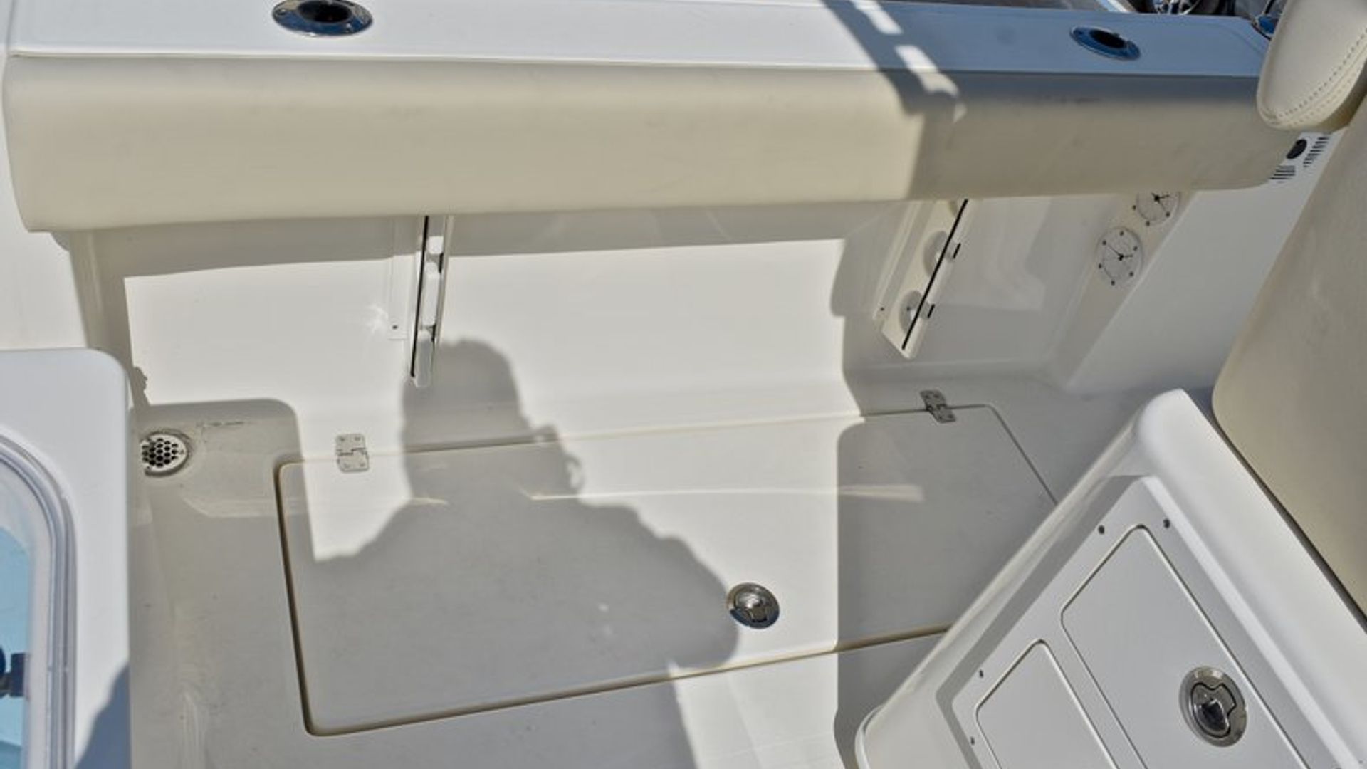 New 2018 Cobia 237 Center Console #P008 image 20