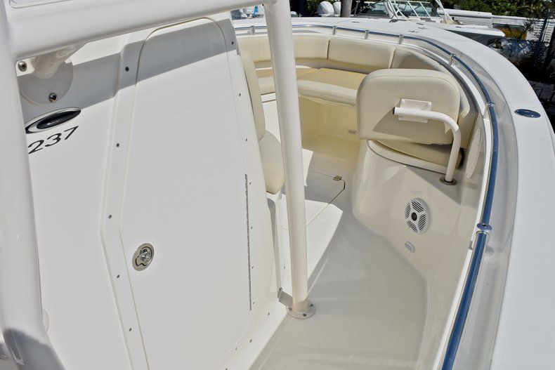 Thumbnail 41 for New 2018 Cobia 237 Center Console boat for sale in West Palm Beach, FL