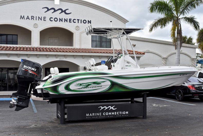 Thumbnail 7 for Used 2014 Glasstream 221 Center Console boat for sale in West Palm Beach, FL