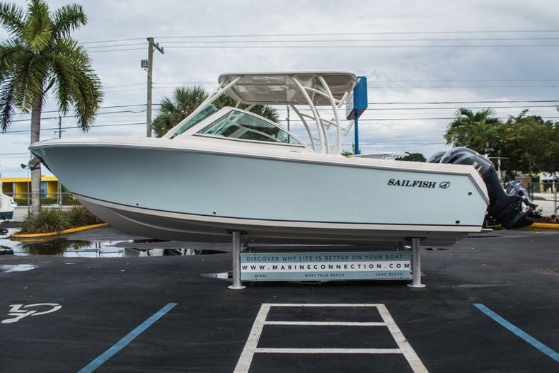 Thumbnail 4 for New 2016 Sailfish 275 Dual Console boat for sale in West Palm Beach, FL
