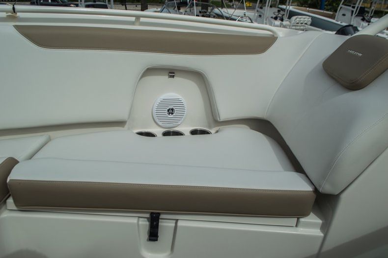 Thumbnail 14 for New 2016 Sailfish 275 Dual Console boat for sale in West Palm Beach, FL