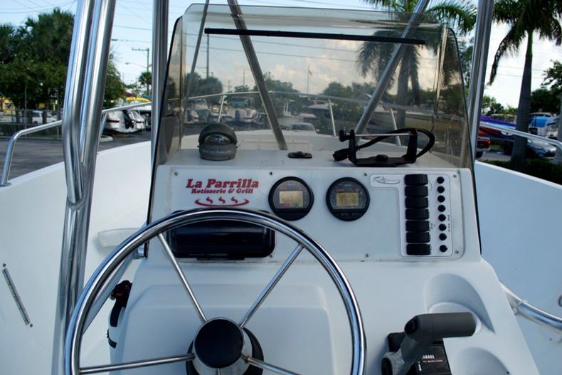 Thumbnail 9 for Used 1998 Pro Sports 2200 Center Console boat for sale in West Palm Beach, FL