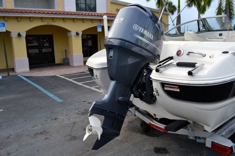 Thumbnail 21 for New 2013 Stingray 191 LX Bowrider boat for sale in West Palm Beach, FL