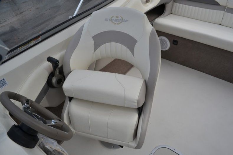 Thumbnail 44 for New 2013 Stingray 191 LX Bowrider boat for sale in West Palm Beach, FL