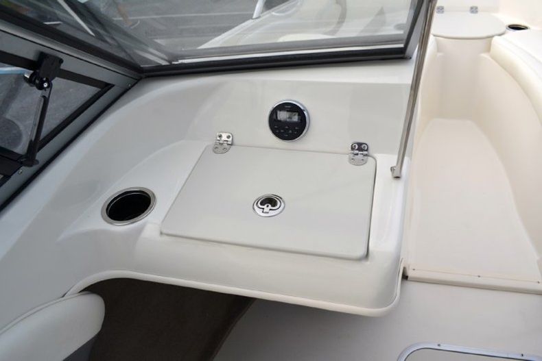 Thumbnail 47 for New 2013 Stingray 191 LX Bowrider boat for sale in West Palm Beach, FL