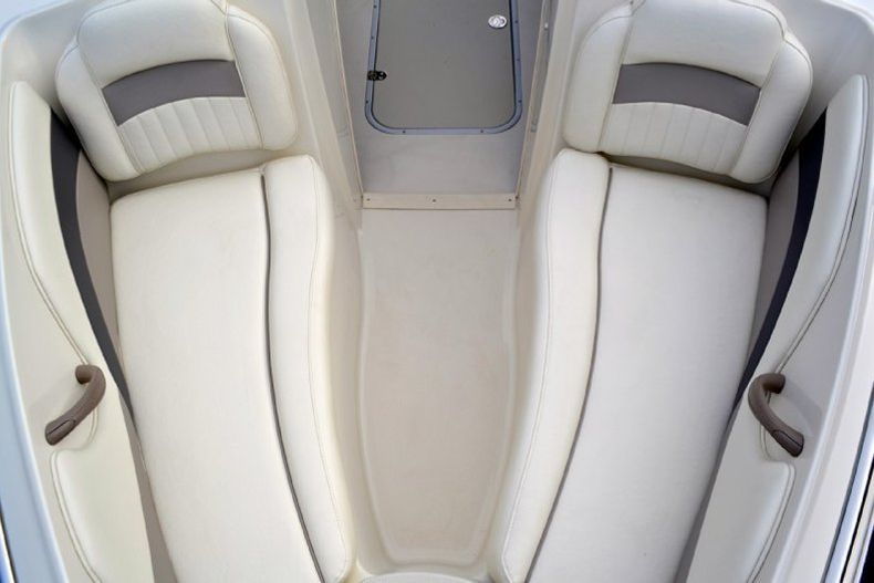 Thumbnail 56 for New 2013 Stingray 191 LX Bowrider boat for sale in West Palm Beach, FL