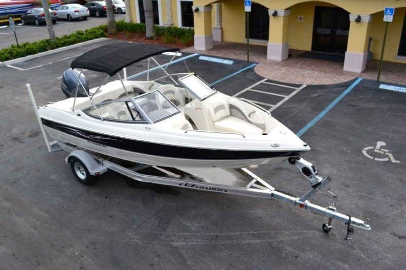 Thumbnail 69 for New 2013 Stingray 191 LX Bowrider boat for sale in West Palm Beach, FL