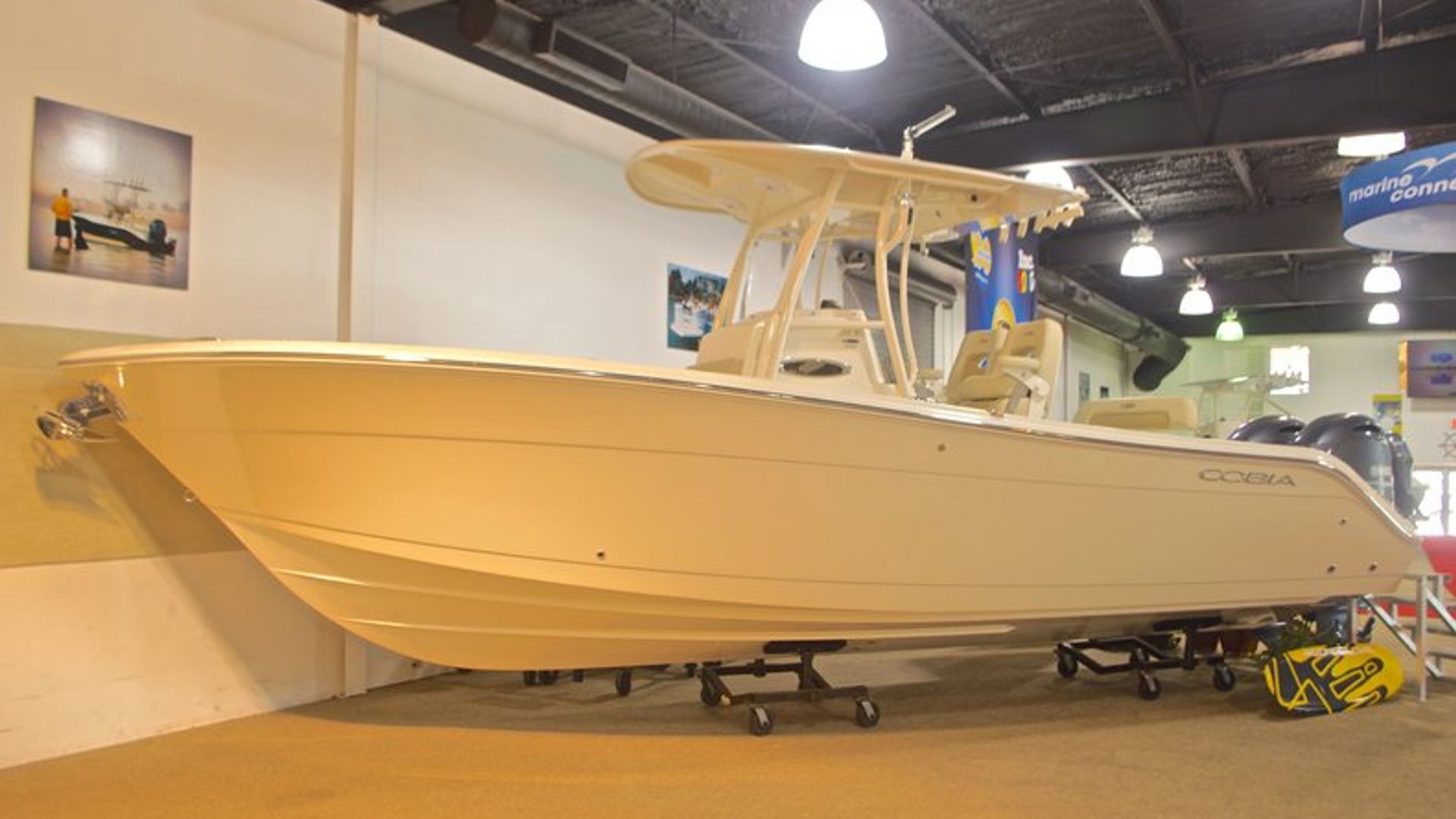 New 2016 Cobia 261 Center Console #Y008 image 3