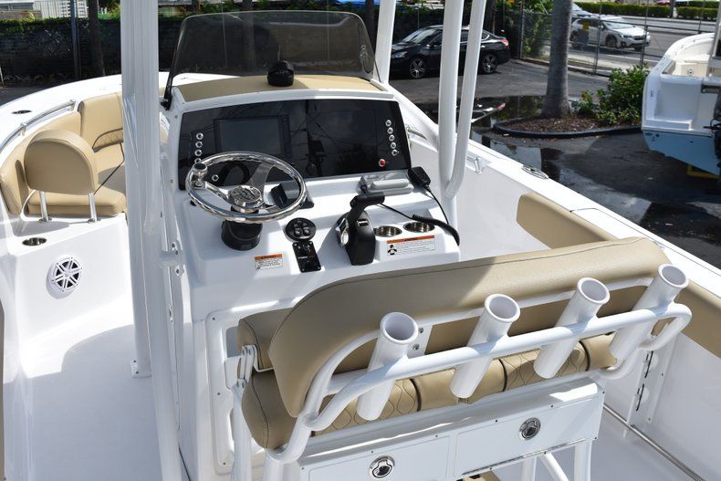 Thumbnail 29 for New 2019 Sportsman Open 232 Center Console boat for sale in West Palm Beach, FL