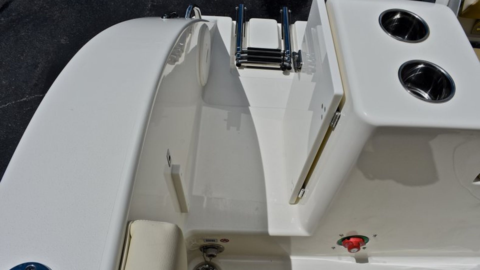 New 2017 Cobia 201 Center Console #T048 image 14