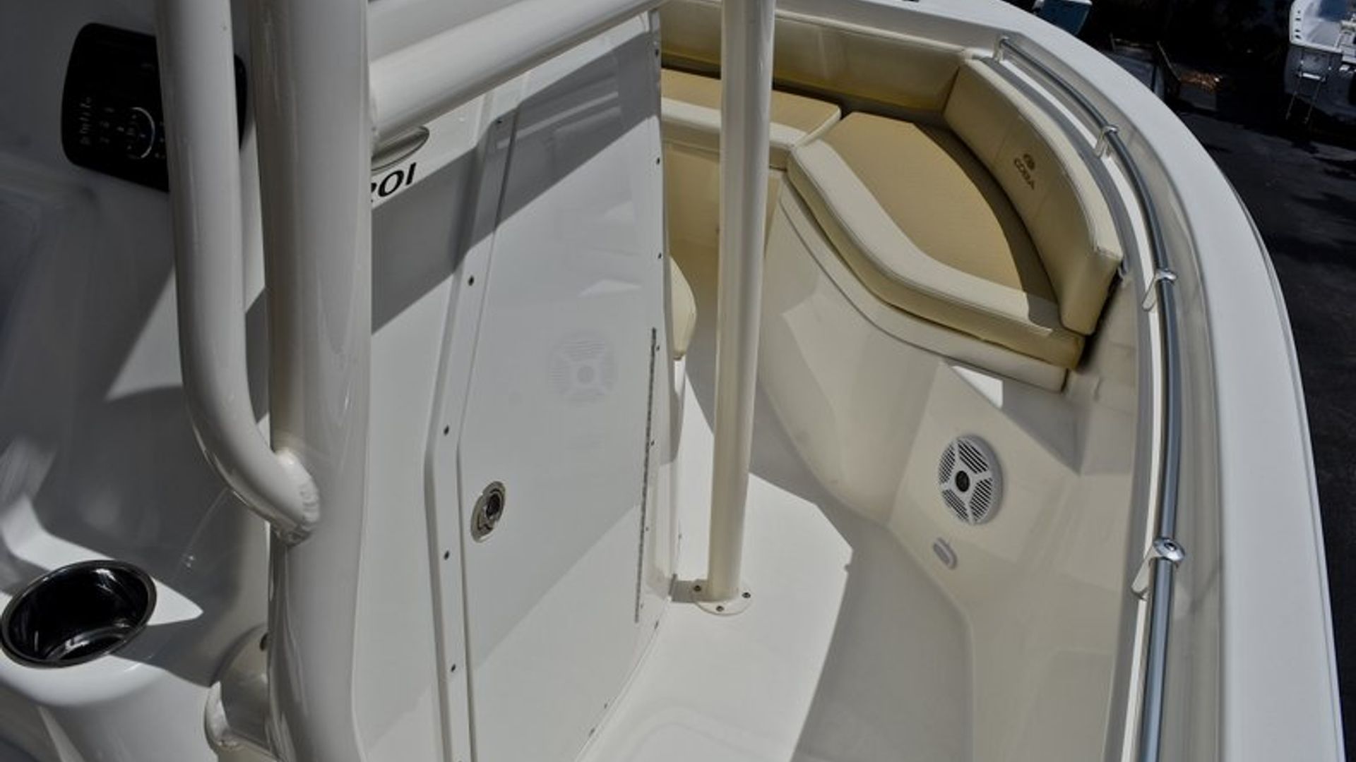 New 2017 Cobia 201 Center Console #T048 image 38