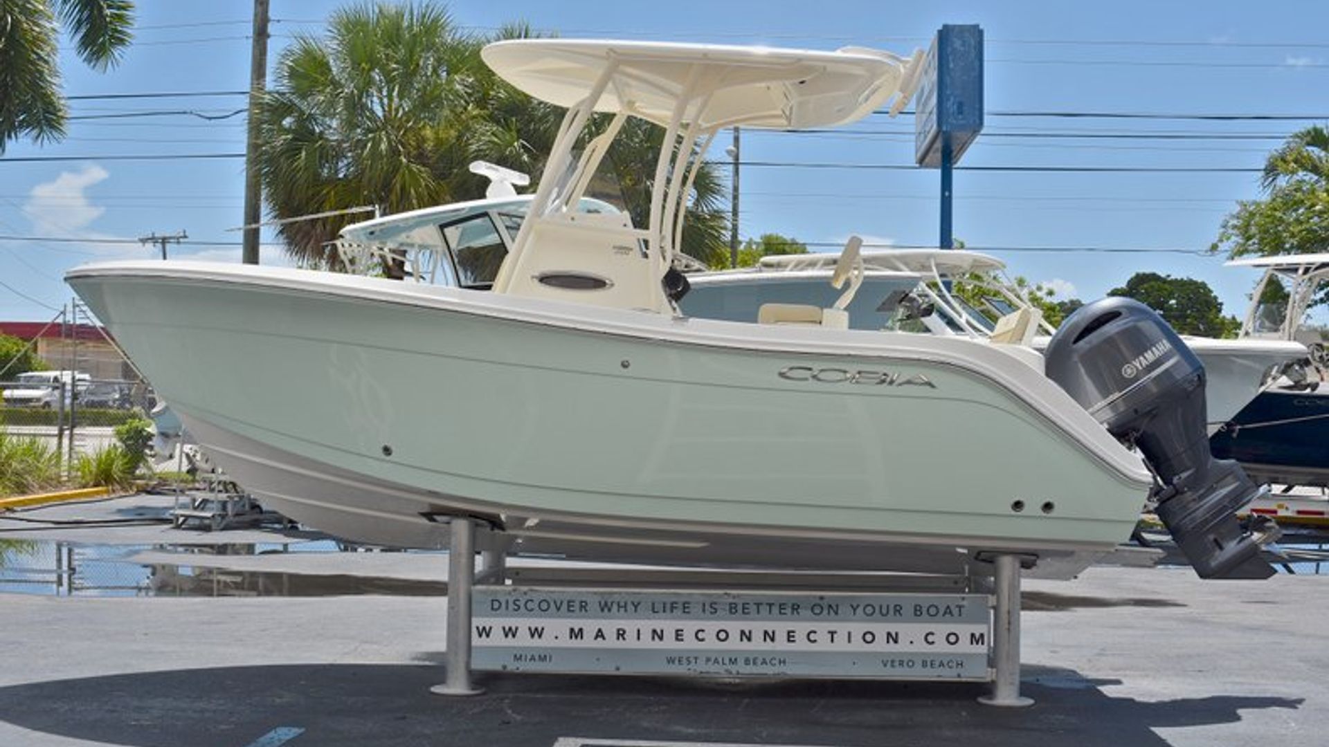 New 2017 Cobia 201 Center Console #T048 image 6