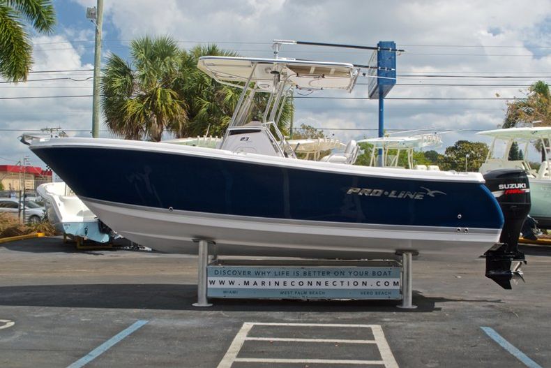 Thumbnail 4 for Used 2010 Pro-Line 23 Sport Center Console boat for sale in West Palm Beach, FL