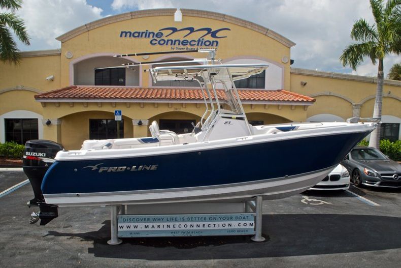 Used 2010 Pro-Line 23 Sport Center Console boat for sale in West Palm Beach, FL