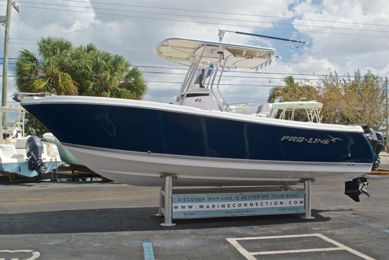 Thumbnail 3 for Used 2010 Pro-Line 23 Sport Center Console boat for sale in West Palm Beach, FL