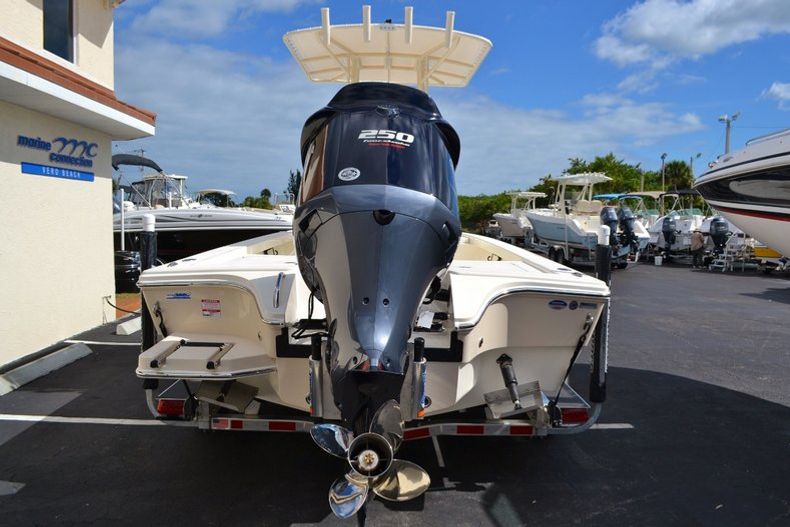 Thumbnail 5 for New 2015 Pathfinder 2300 HPS Bay Boat boat for sale in Vero Beach, FL