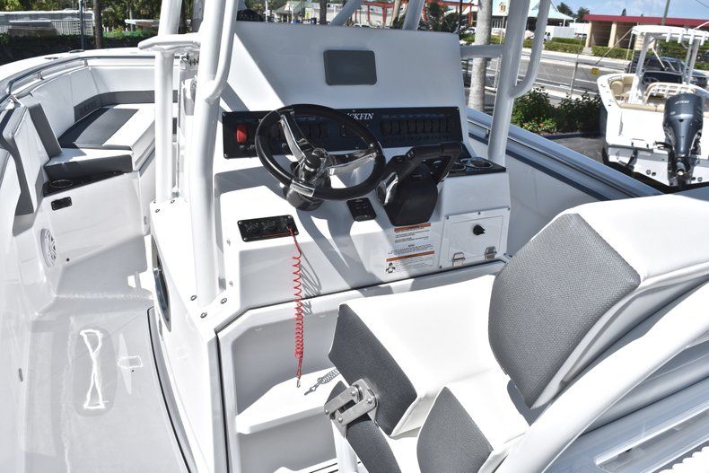 Thumbnail 38 for New 2019 Blackfin 242CC Center Console boat for sale in West Palm Beach, FL