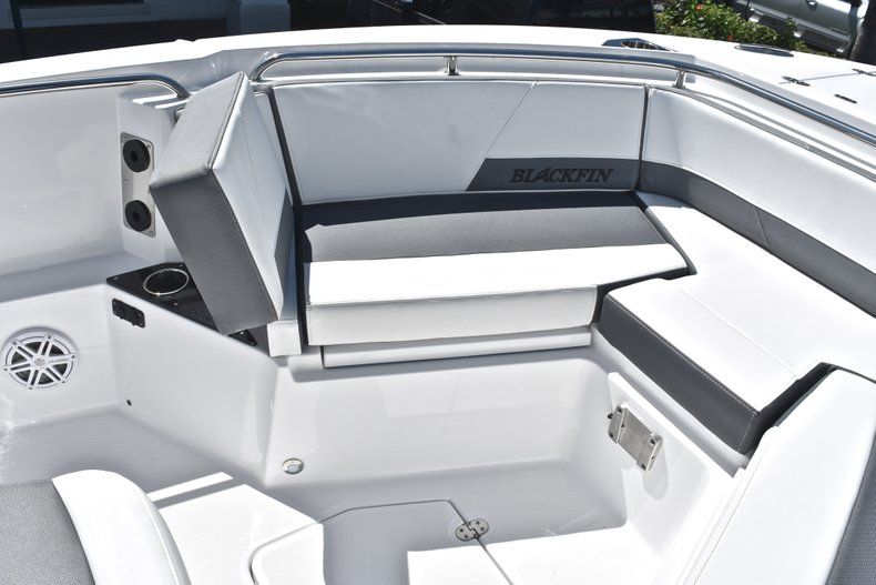 Thumbnail 61 for New 2019 Blackfin 242CC Center Console boat for sale in West Palm Beach, FL