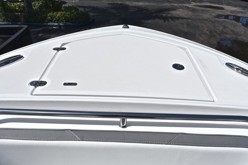 Thumbnail 65 for New 2019 Blackfin 242CC Center Console boat for sale in West Palm Beach, FL