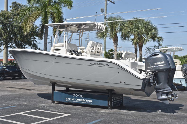 Thumbnail 5 for New 2019 Cobia 277 Center Console boat for sale in Miami, FL