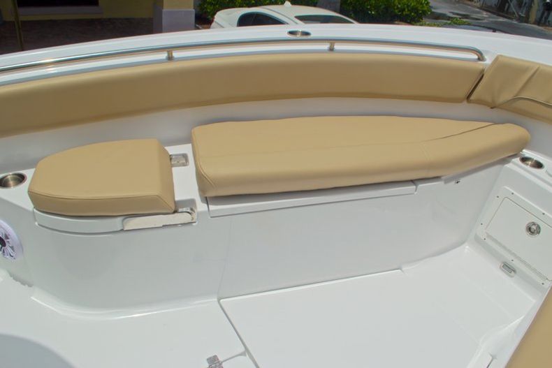 Thumbnail 59 for New 2017 Sportsman Open 282 Center Console boat for sale in West Palm Beach, FL