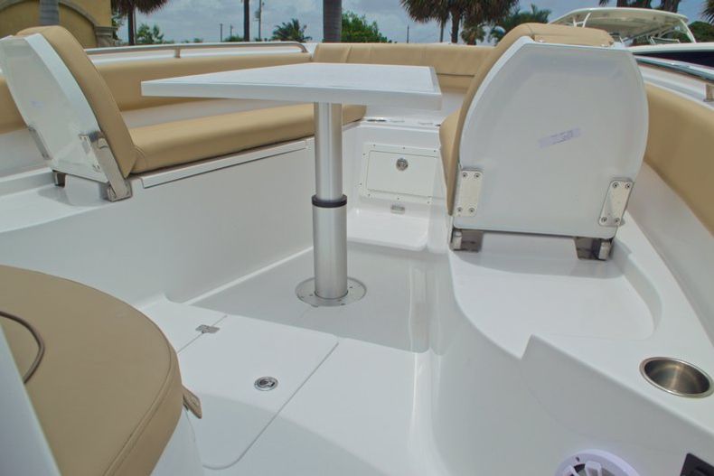Thumbnail 58 for New 2017 Sportsman Open 282 Center Console boat for sale in West Palm Beach, FL