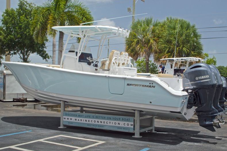 Thumbnail 6 for New 2017 Sportsman Open 282 Center Console boat for sale in West Palm Beach, FL