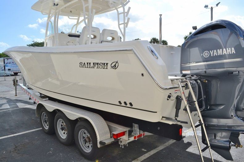 Thumbnail 4 for New 2016 Sailfish 290 CC Center Console boat for sale in West Palm Beach, FL