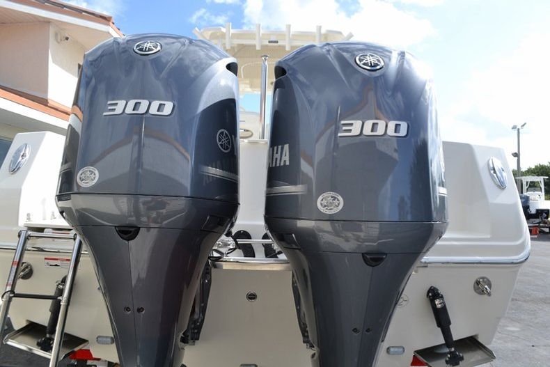 Thumbnail 5 for New 2016 Sailfish 290 CC Center Console boat for sale in West Palm Beach, FL