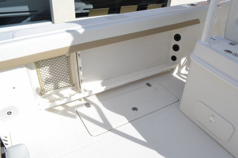 Thumbnail 26 for New 2016 Sailfish 290 CC Center Console boat for sale in West Palm Beach, FL