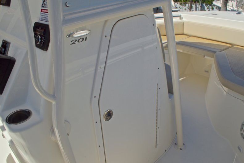 Thumbnail 30 for New 2017 Cobia 201 Center Console boat for sale in West Palm Beach, FL