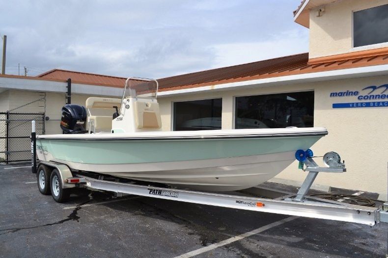 Thumbnail 1 for New 2016 Pathfinder 2200 Tournament Edition boat for sale in Vero Beach, FL