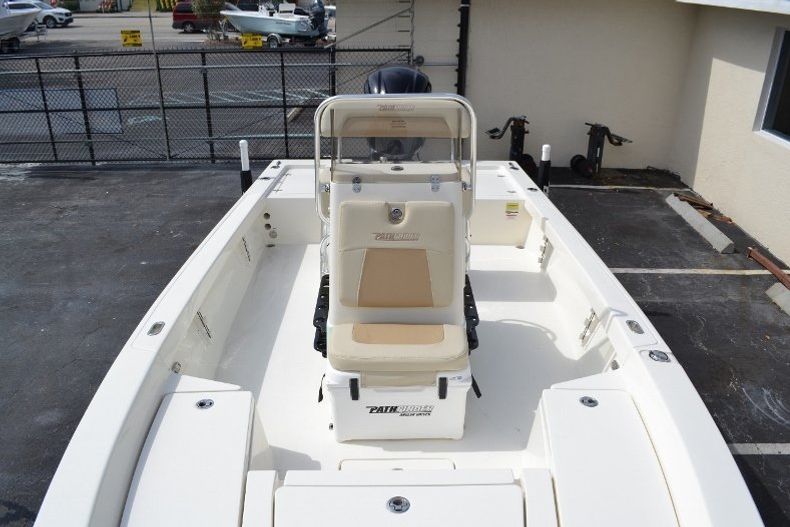 Thumbnail 13 for New 2016 Pathfinder 2200 Tournament Edition boat for sale in Vero Beach, FL