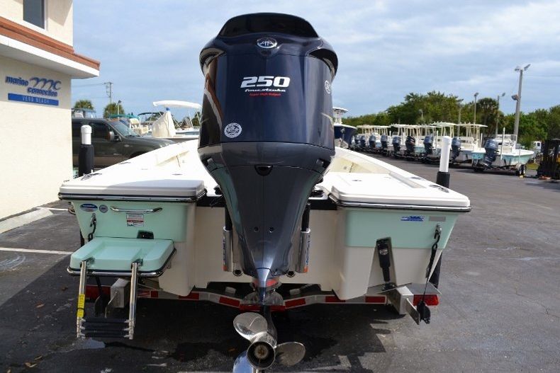 Thumbnail 5 for New 2016 Pathfinder 2200 Tournament Edition boat for sale in Vero Beach, FL