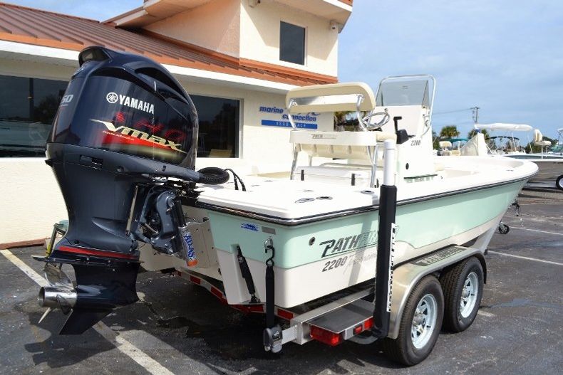 Thumbnail 6 for New 2016 Pathfinder 2200 Tournament Edition boat for sale in Vero Beach, FL