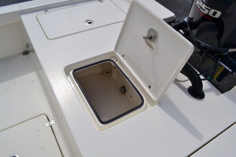 Thumbnail 19 for New 2016 Pathfinder 2200 Tournament Edition boat for sale in Vero Beach, FL